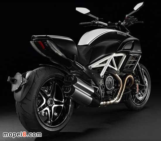 Diavel AMG؄eſĦ܇еķ