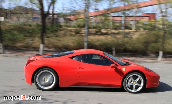 ؐ{Ħ܇899S p匦(du)Q ܇458 Italia