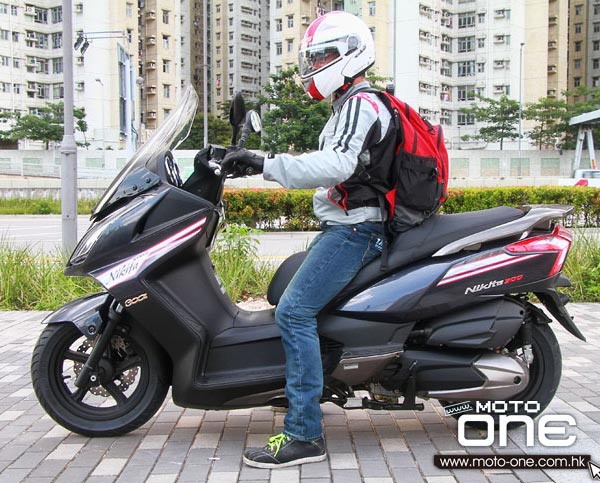 KYMCO Nikita 300-Downtown300i_(ti)